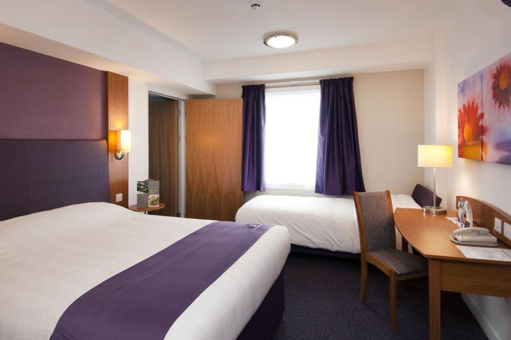 Premier Inn Stratford Upon Avon Waterways Rom bilde