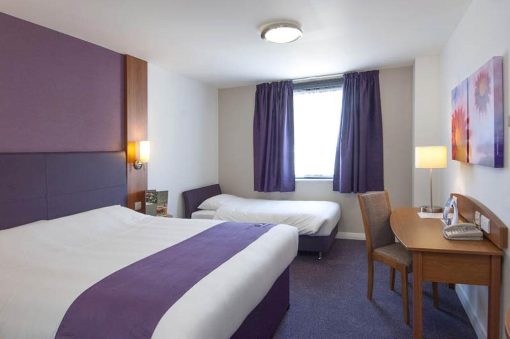 Premier Inn Stratford Upon Avon Waterways Rom bilde